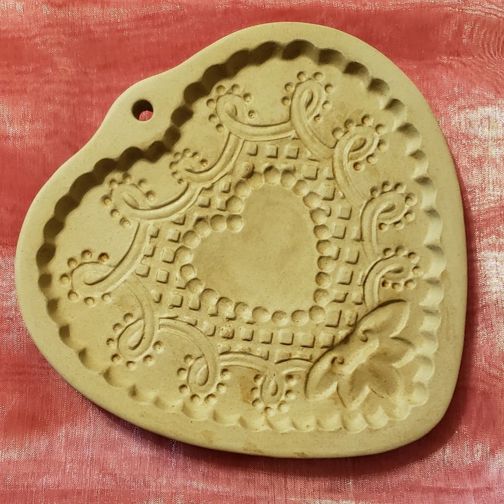 Brown Bag Cookie Mold 1992 Heart Hill Design Art